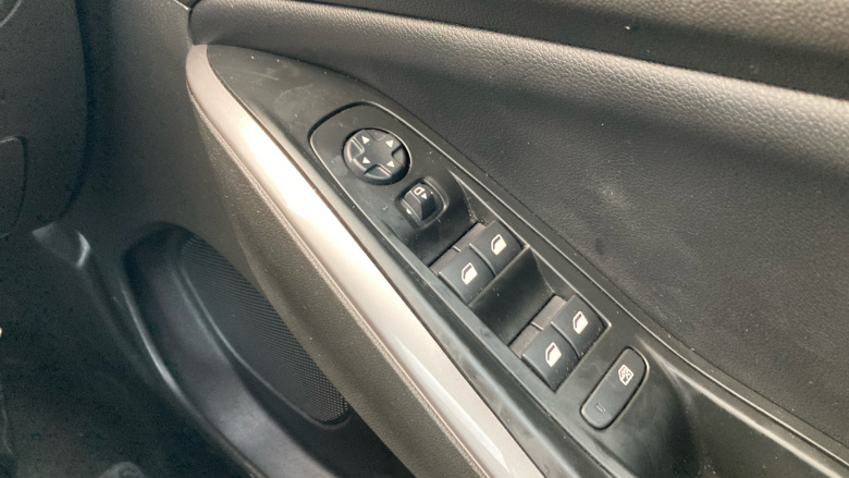 Vauxhall Grandland 1.2 Turbo GS Line 5dr Petrol Hatchback